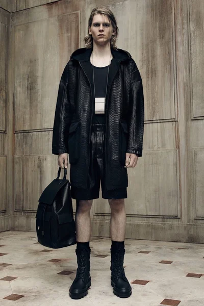Look 14